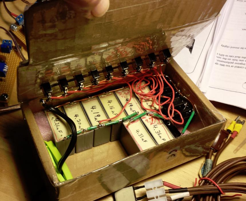 Click image for larger version
Name: Manual Power Factor Correction Cap Gang Box Inside ULTRA EFFICIENT wink wink-.jpg
Views: 2
Size: 91.5 KB
ID: 46506