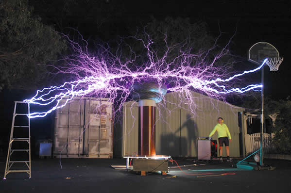 Click image for larger version
Name: tesla-coil.jpg
Views: 1
Size: 37.2 KB
ID: 46554